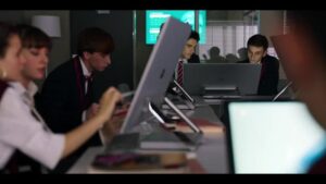 Смотреть на Лордфильм 2.0 Сериал Элита 2018